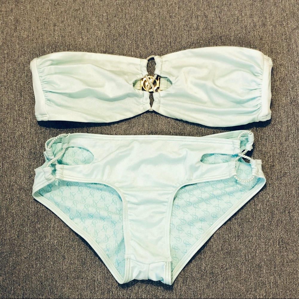 Victoria’s Secret Bikini